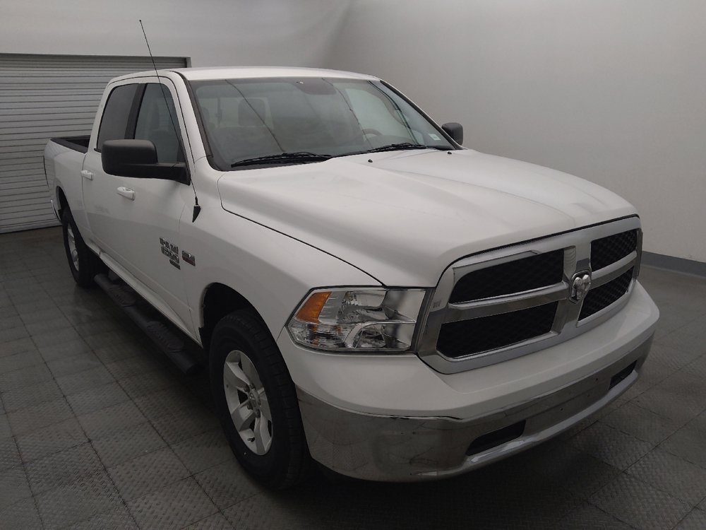Used 2020 RAM 1500 Classic SLT AWD/4WD image 13