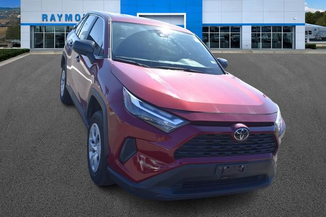 Used 2023 Toyota RAV4 LE image 9