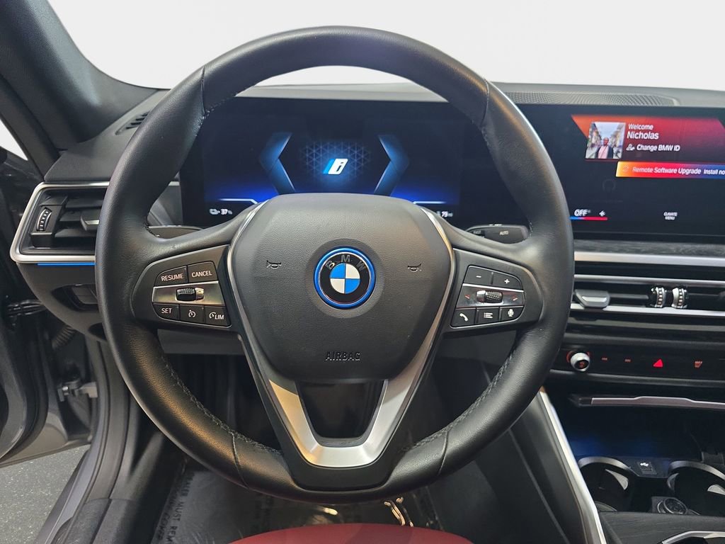 Used 2023 BMW i4 eDrive35 RWD image 19