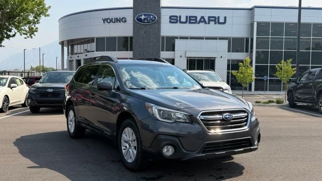 Used 2019 Subaru Outback 2.5i Premium AWD/4WD image 1