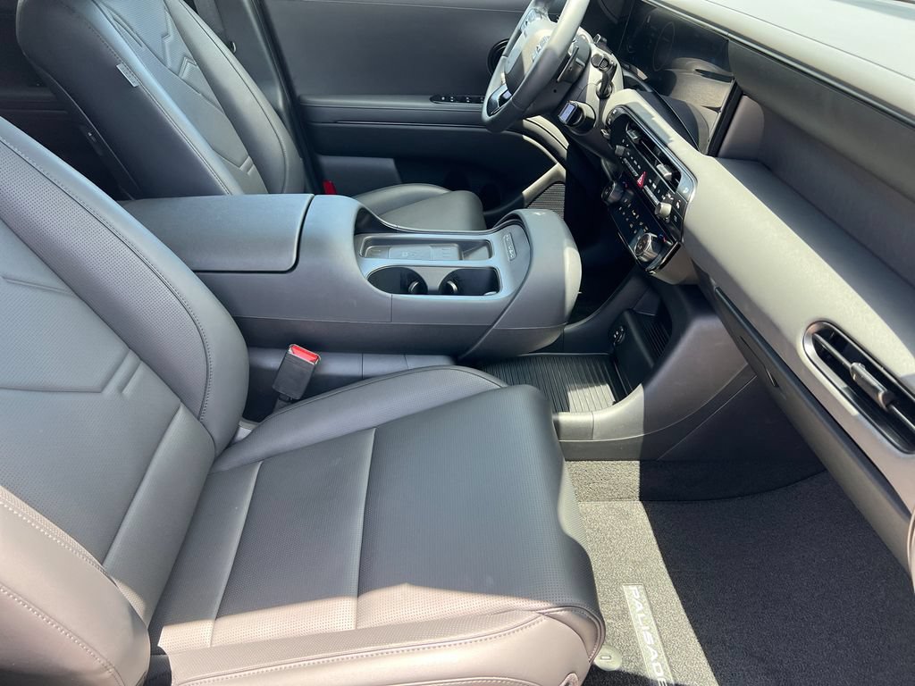 Certified 2026 Hyundai Palisade XRT Pro AWD/4WD image 7
