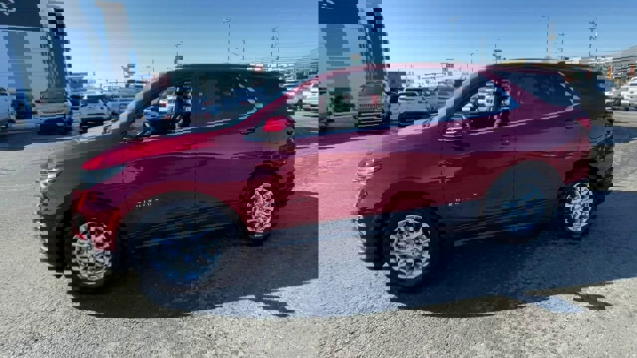 Certified 2024 Chevrolet Equinox LT w/ LPO, Floor Liner Package image 4