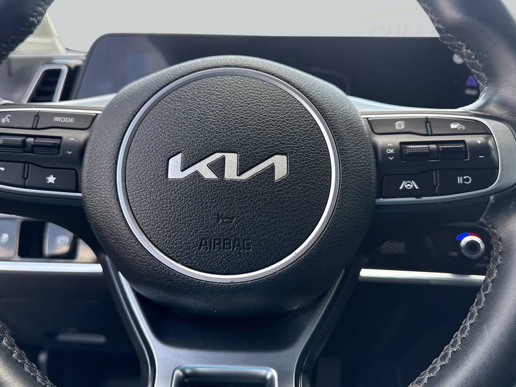 Used 2023 Kia Sportage EX FWD image 11