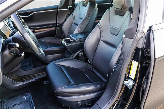 Used 2015 Tesla Model S 85D image 12