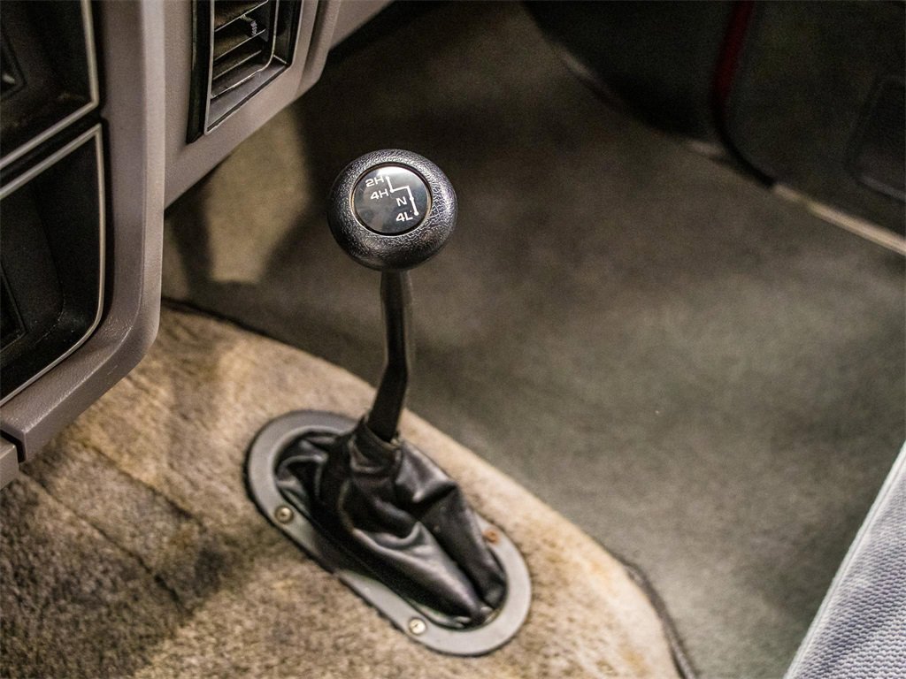 Used 1989 Dodge D/W Truck 150 image 26