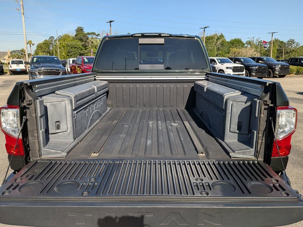 Used 2019 Nissan Titan PRO-4X w/ Pro-4x Convenience Package image 32