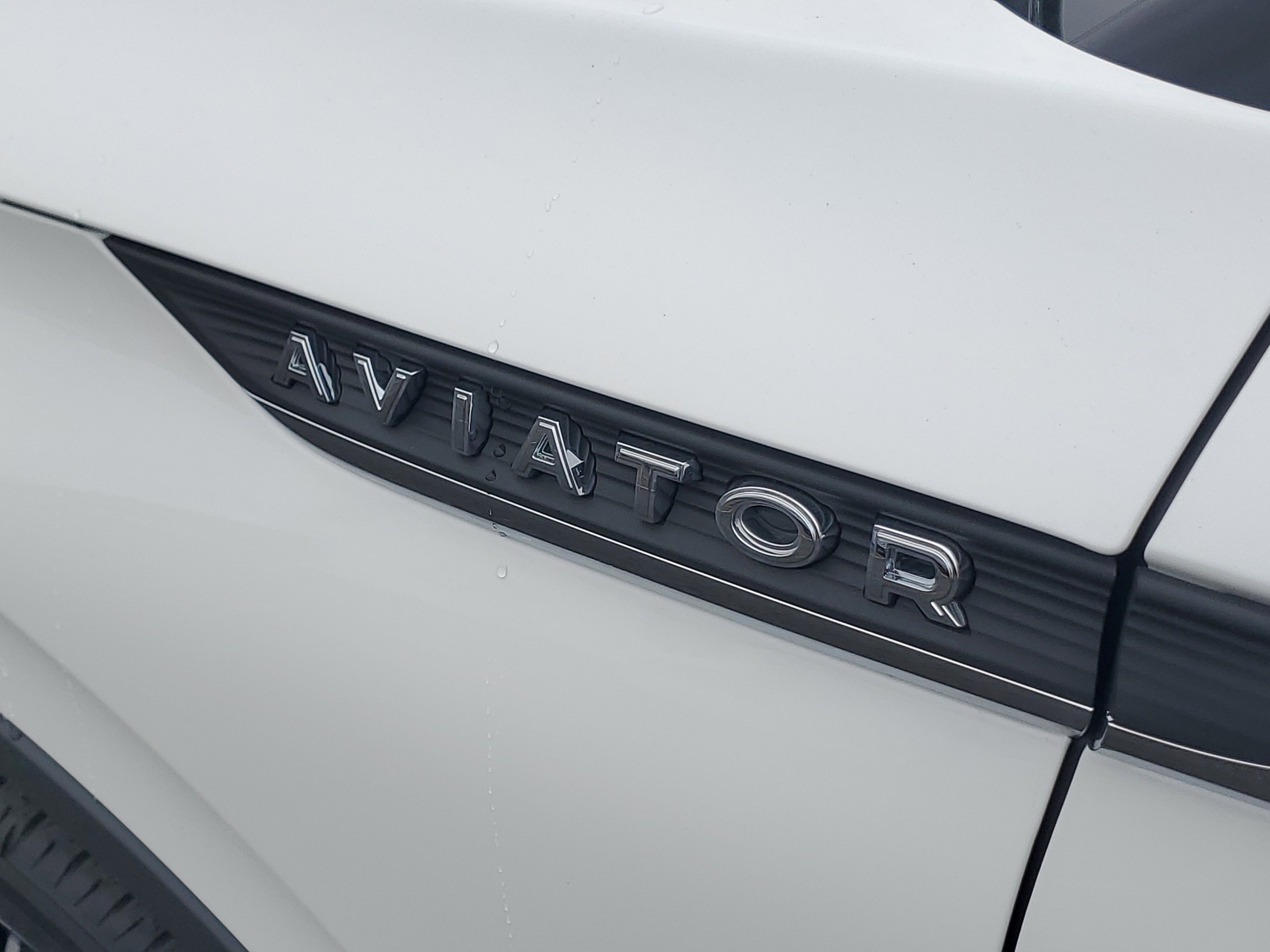 New 2026 Lincoln Aviator Reserve image 7