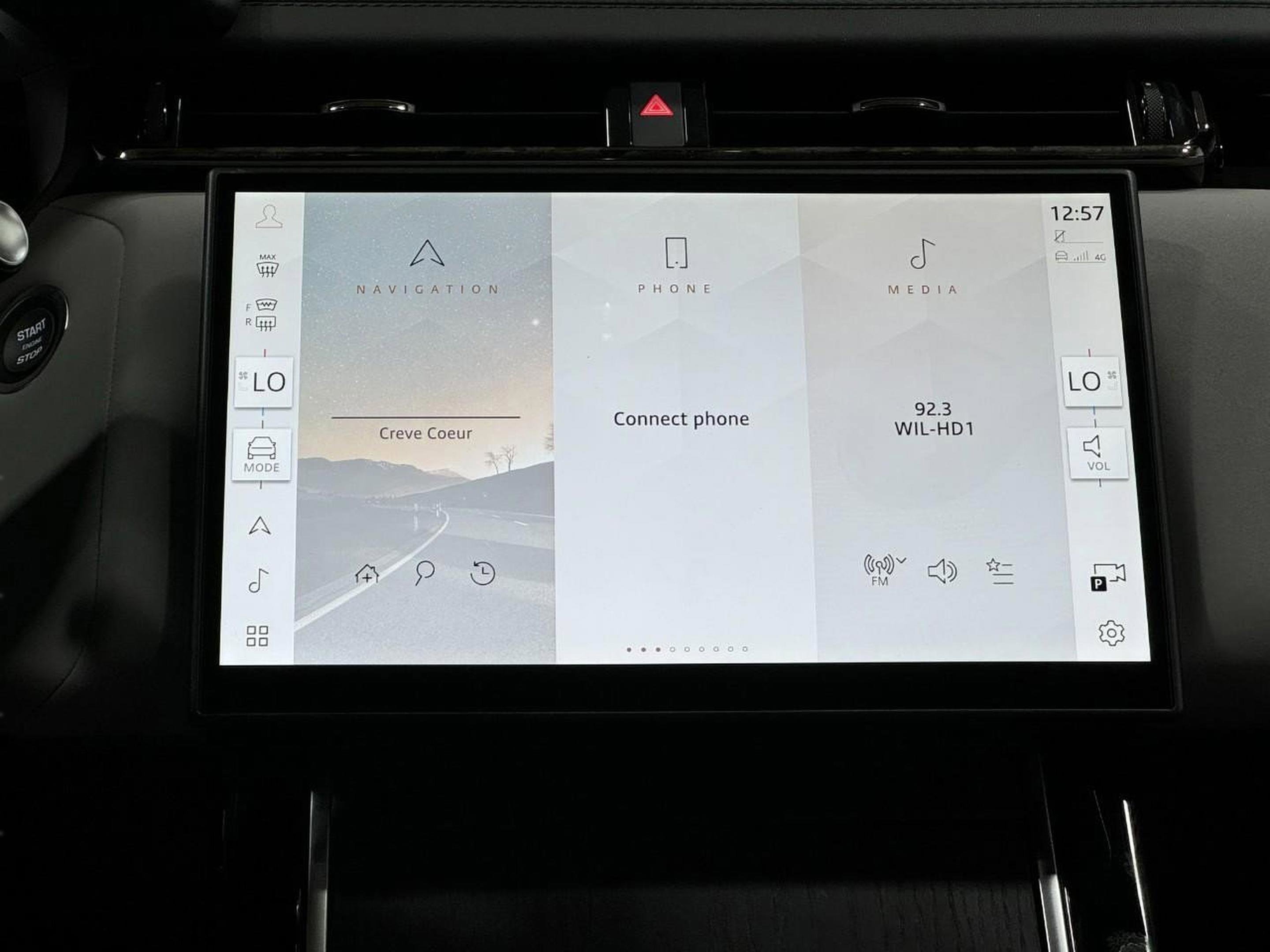 Used 2026 Land Rover Range Rover Velar Dynamic SE image 13