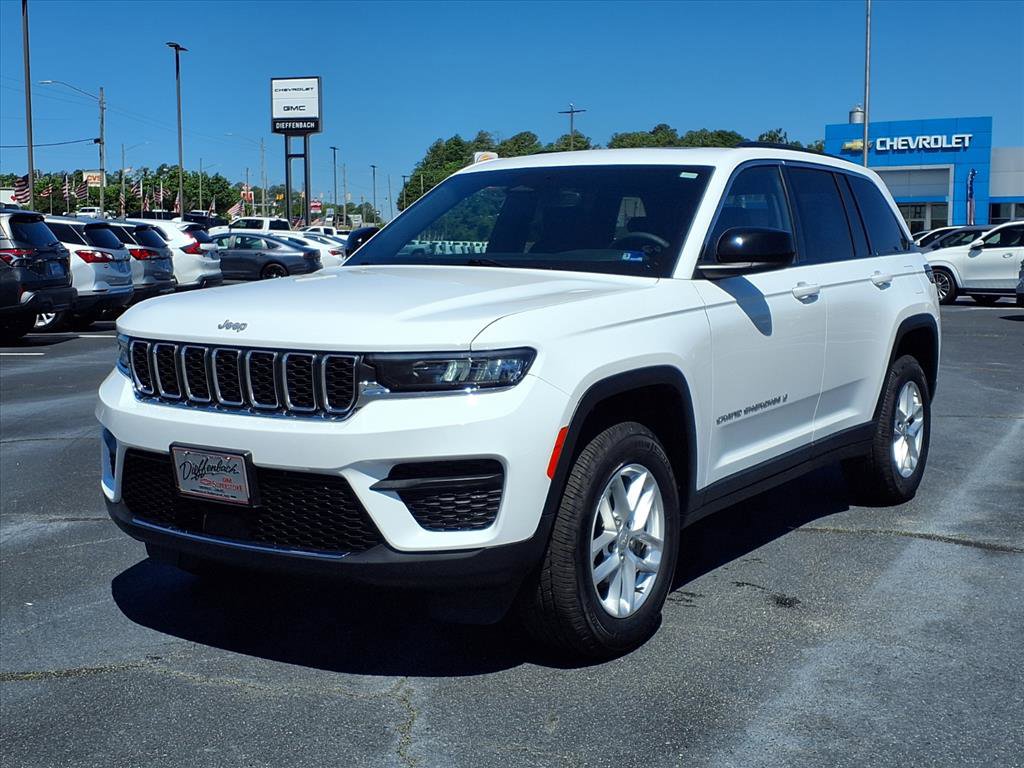 Used 2024 Jeep Grand Cherokee Laredo X w/ Luxury Tech Group I