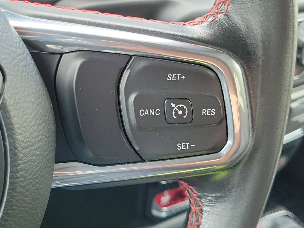 Used 2023 Jeep Gladiator Rubicon AWD/4WD image 31