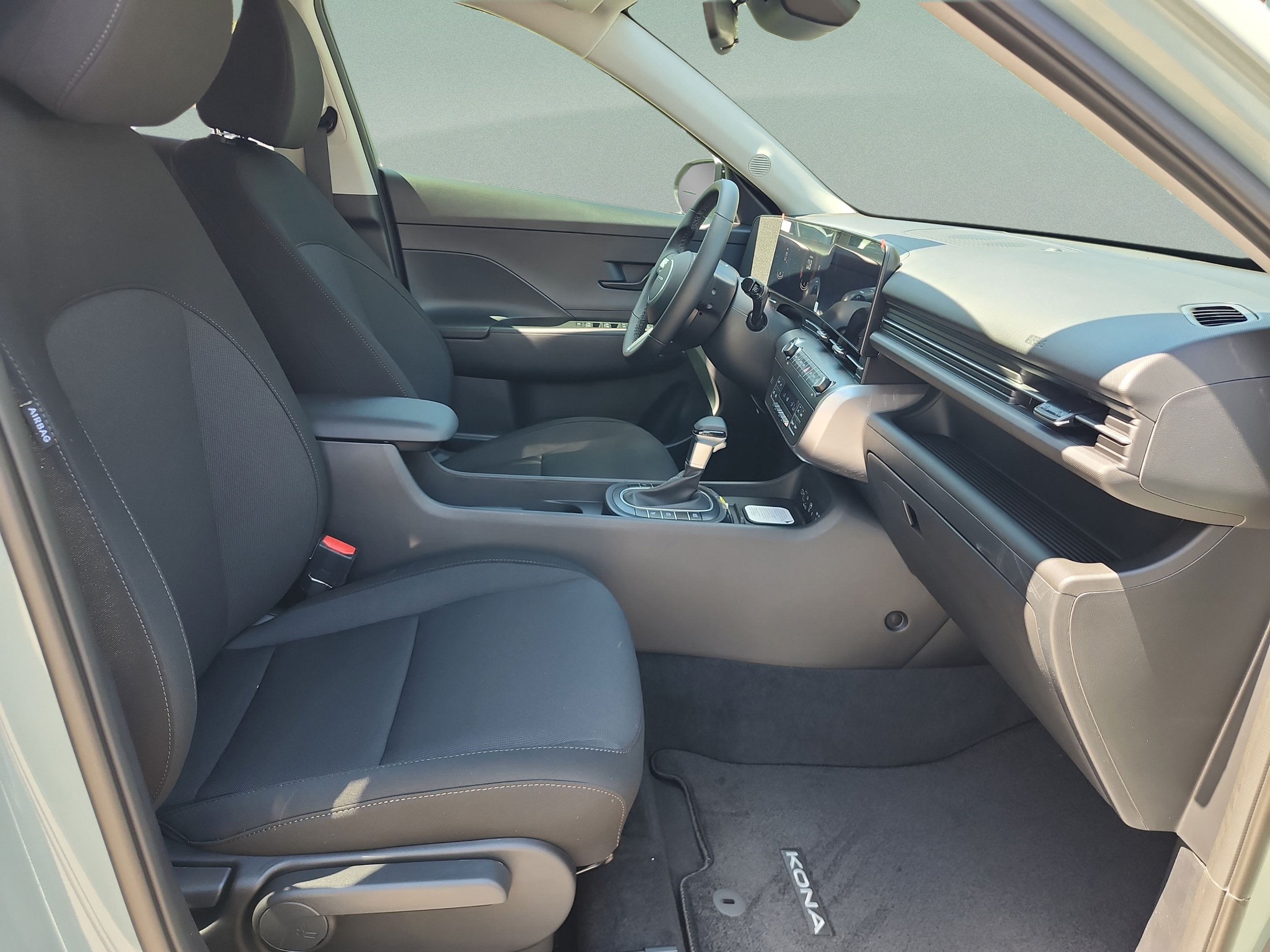 New 2027 Hyundai Kona SEL Sport FWD image 16
