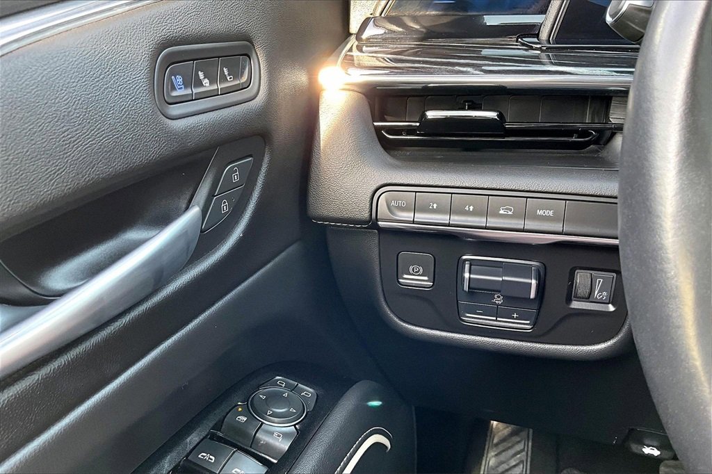 Used 2023 Cadillac Escalade Sport image 24