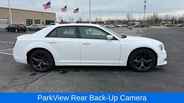 Used 2022 Chrysler 300 Touring L image 7