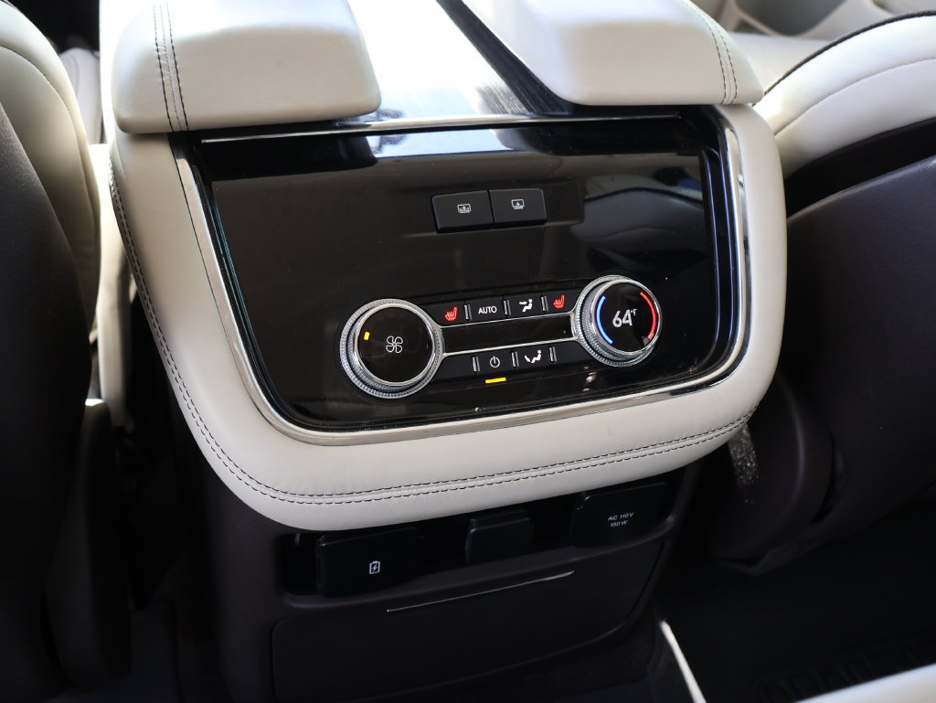 Used 2018 Lincoln Navigator Black Label w/ Cargo Package AWD/4WD image 14