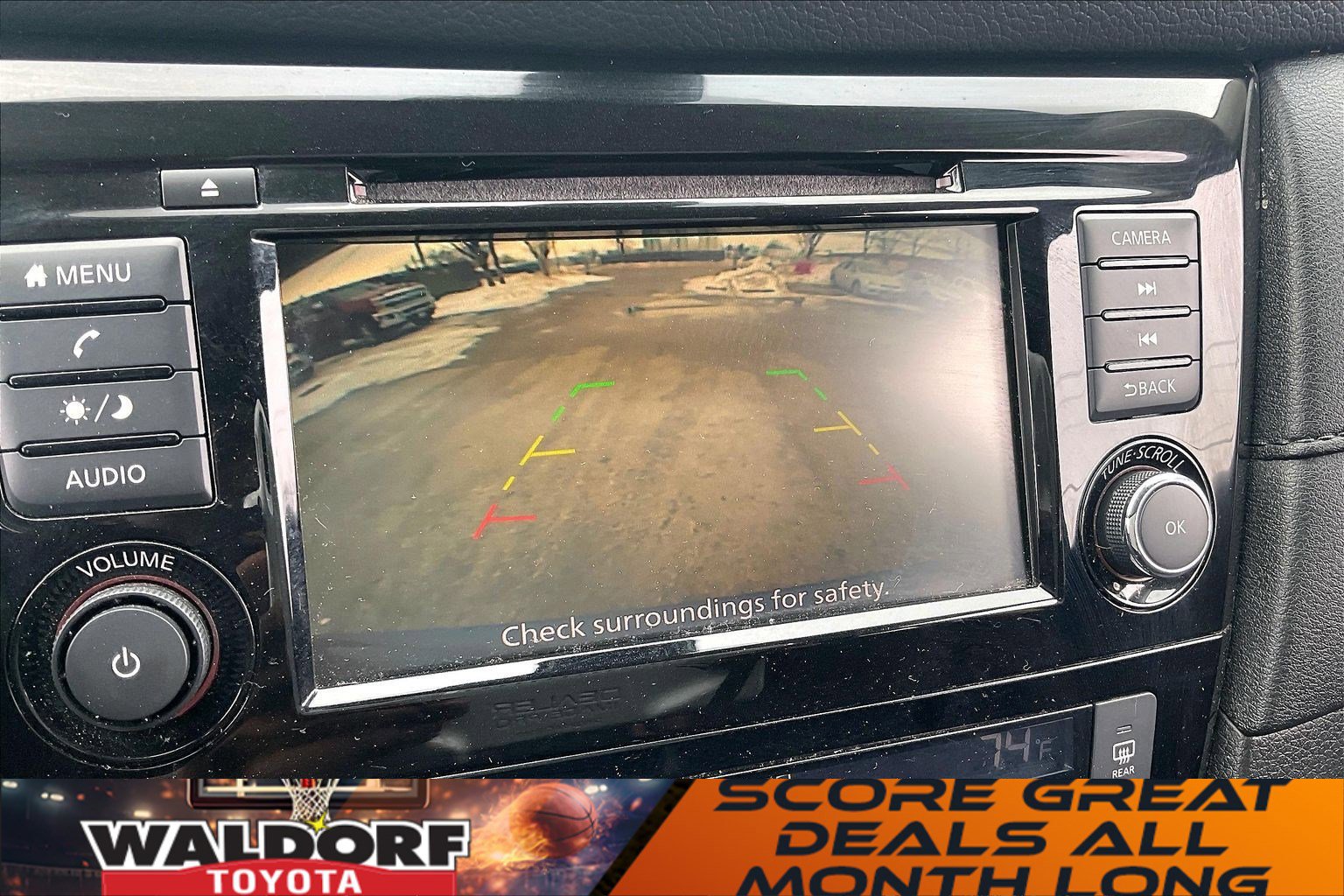 Used 2020 Nissan Rogue SV image 26