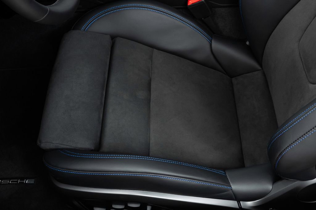 Used 2025 Porsche 911 GT3 image 48