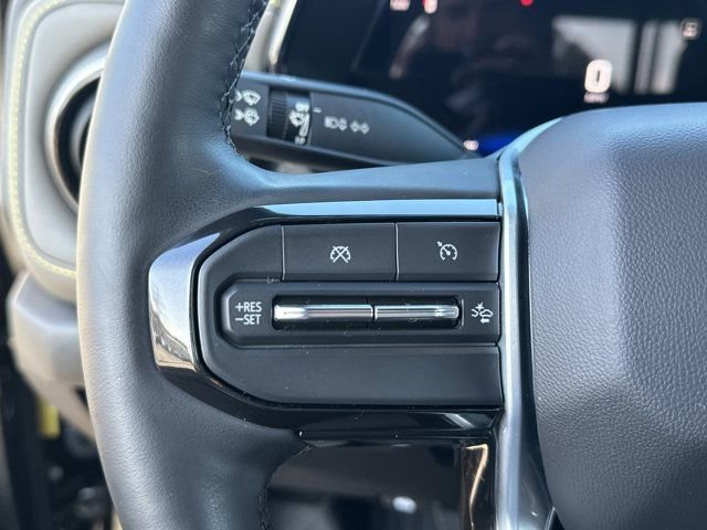 Used 2024 Chevrolet Colorado ZR2 w/ ZR2 Convenience Package III image 29