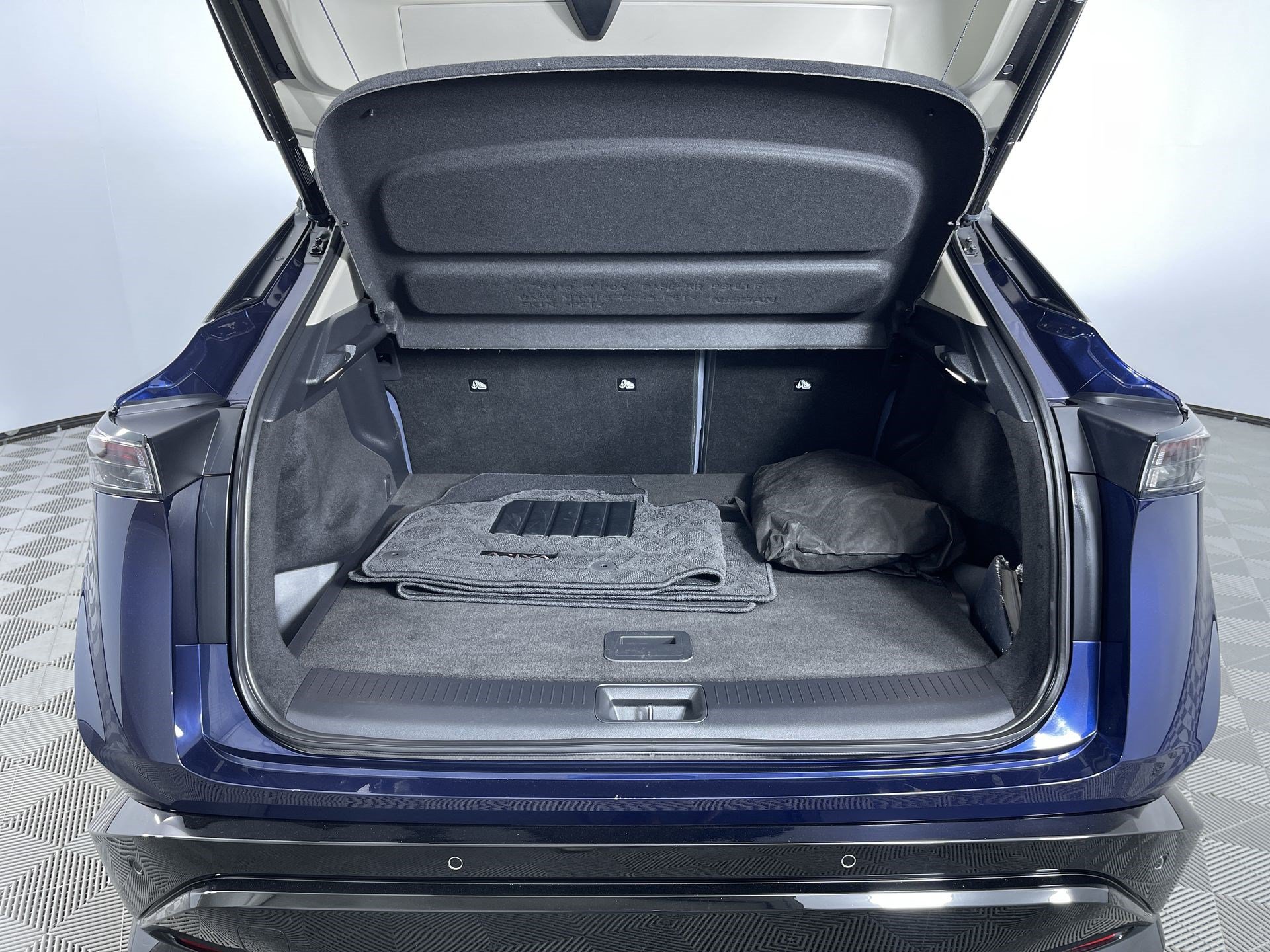 Certified 2024 Nissan Ariya AWD image 25