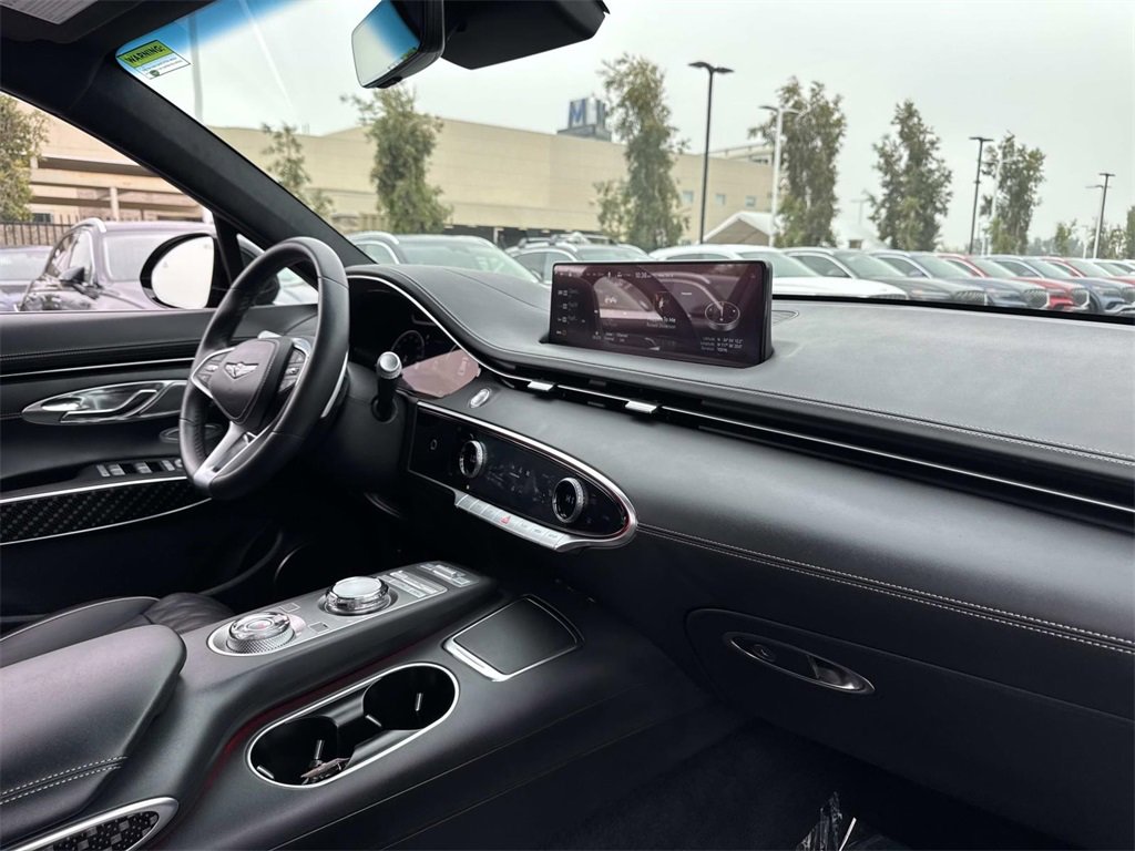 Used 2025 Genesis GV70 3.5T Sport w/ Sport Prestige Package image 21