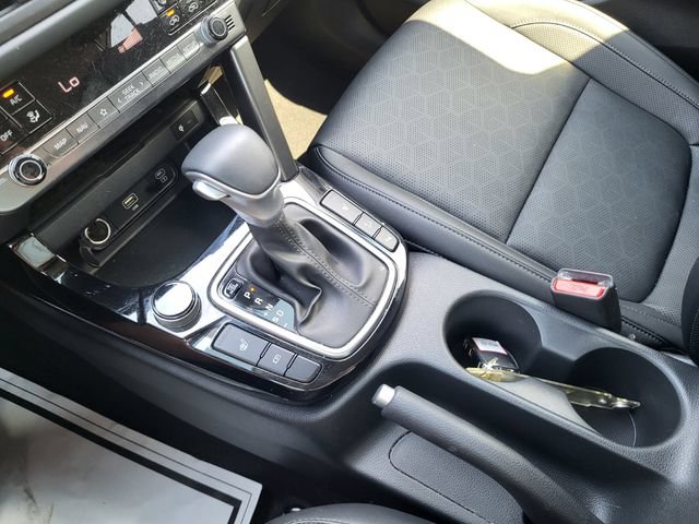Certified 2025 Kia Seltos EX FWD image 16