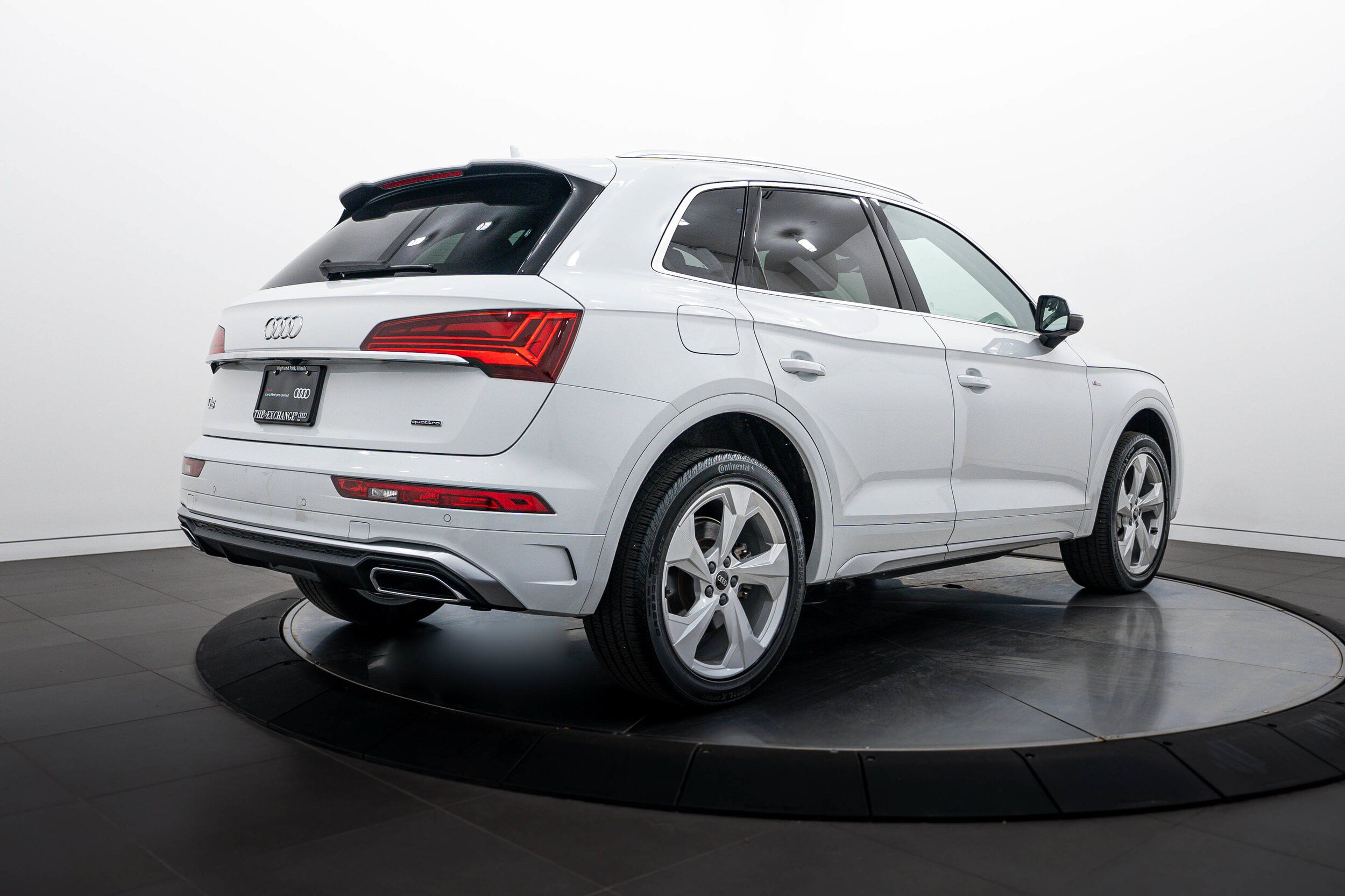 Certified 2023 Audi Q5 2.0T Premium Plus w/ Premium Plus Package AWD/4WD image 4