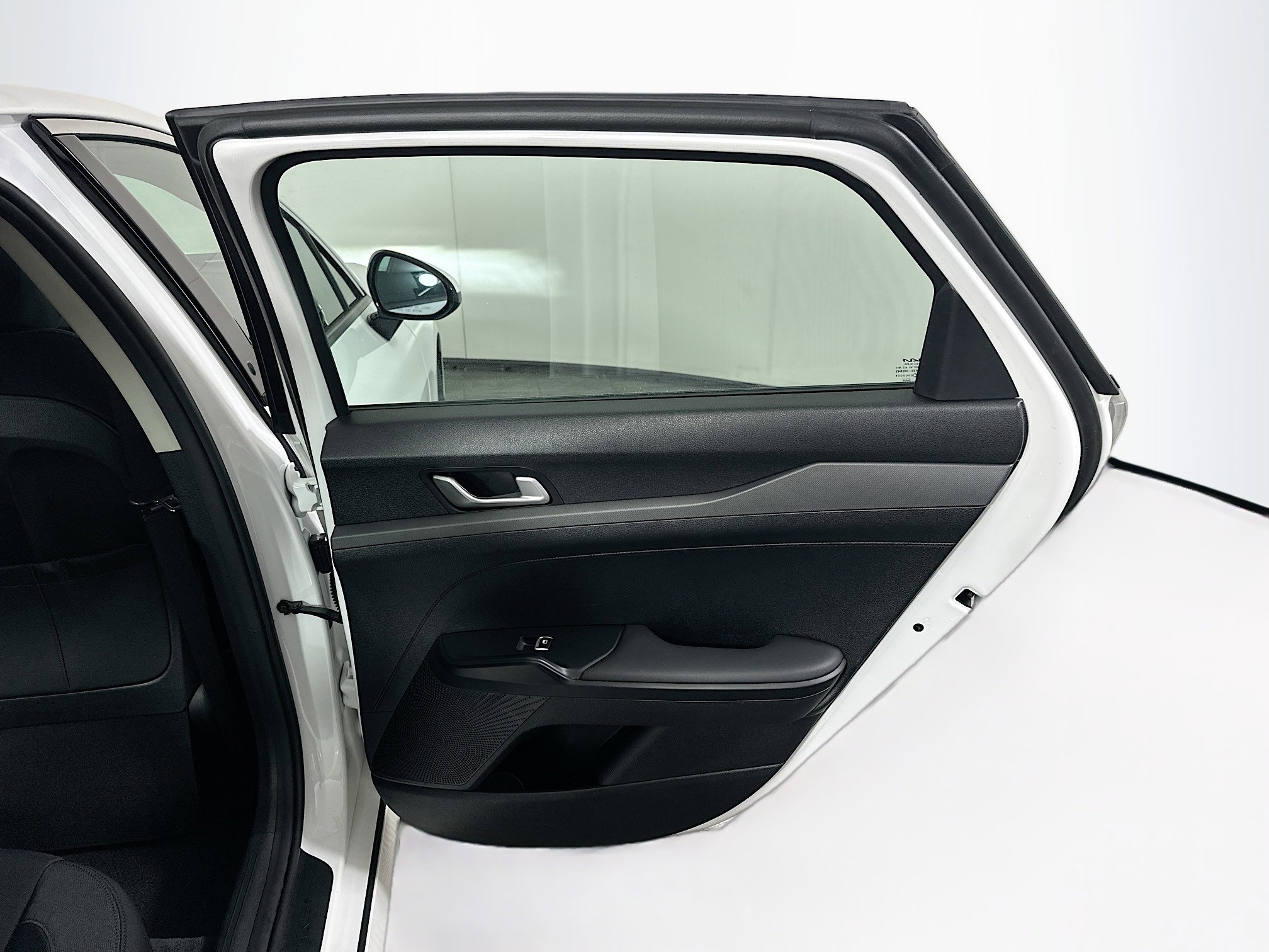 Used 2025 Kia K5 LXS image 30