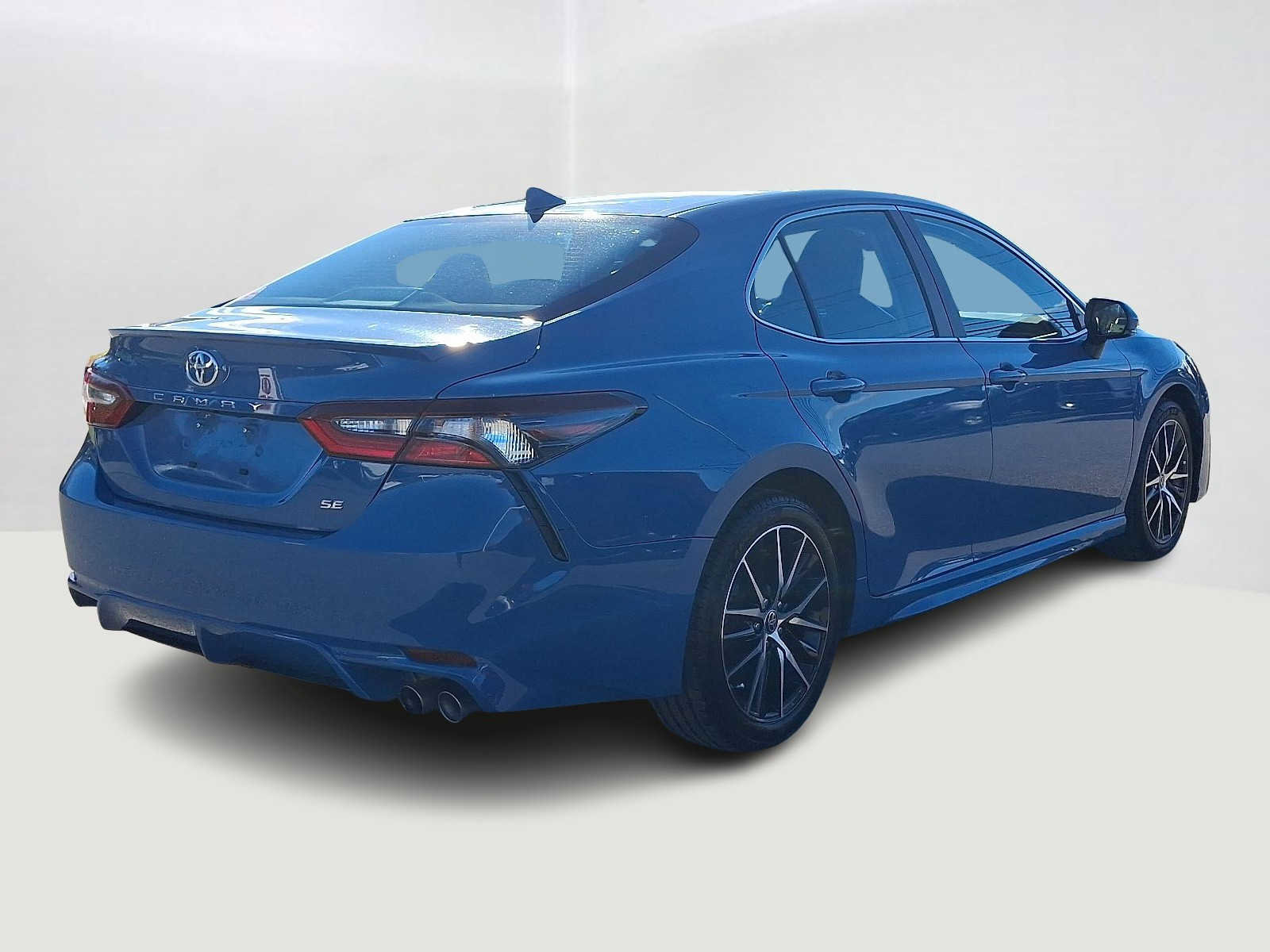 Certified 2024 Toyota Camry SE image 6