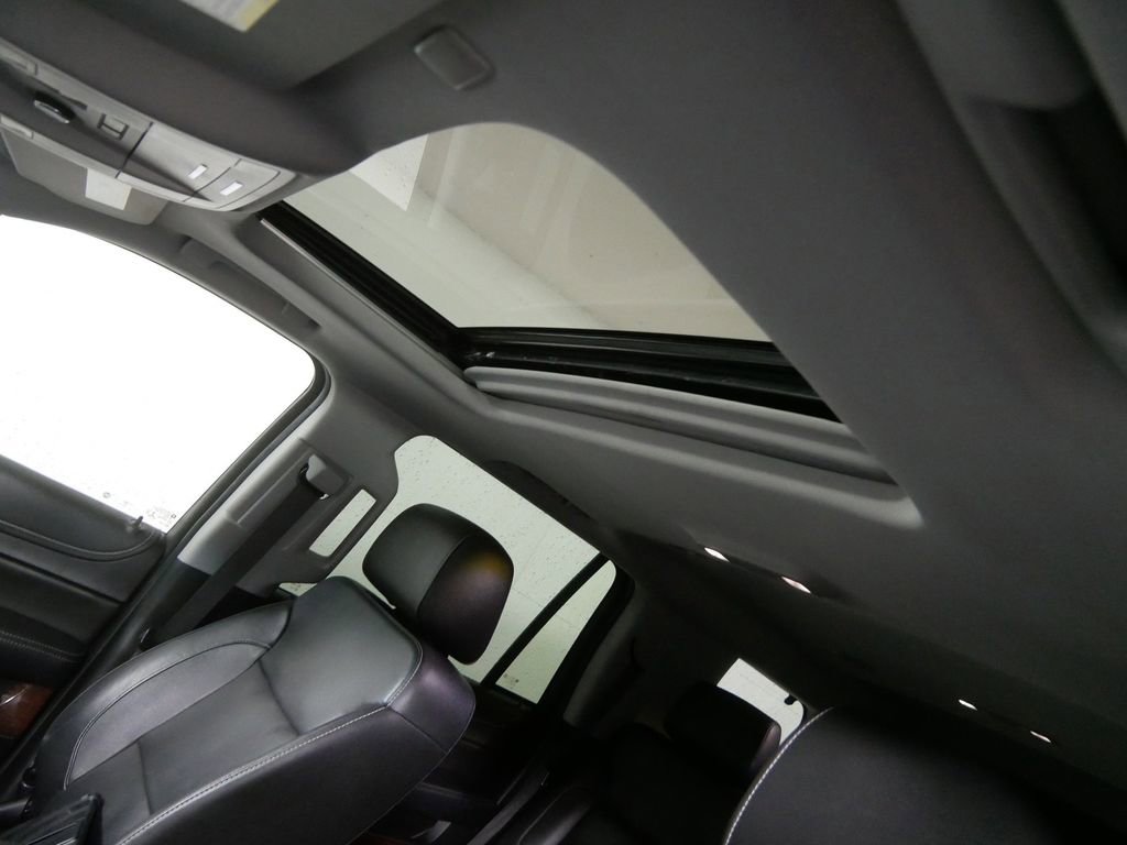 Used 2020 GMC Yukon SLT image 11