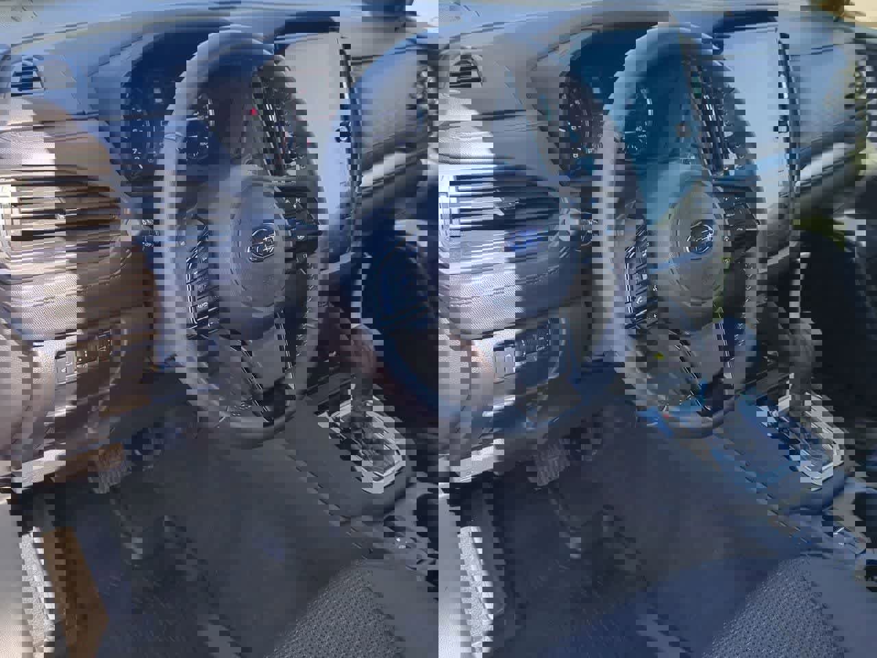 Used 2025 Subaru Forester Premium w/ Convenience Package #1 AWD/4WD image 2