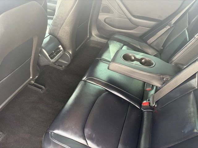 Used 2018 Tesla Model 3 Long Range RWD image 24