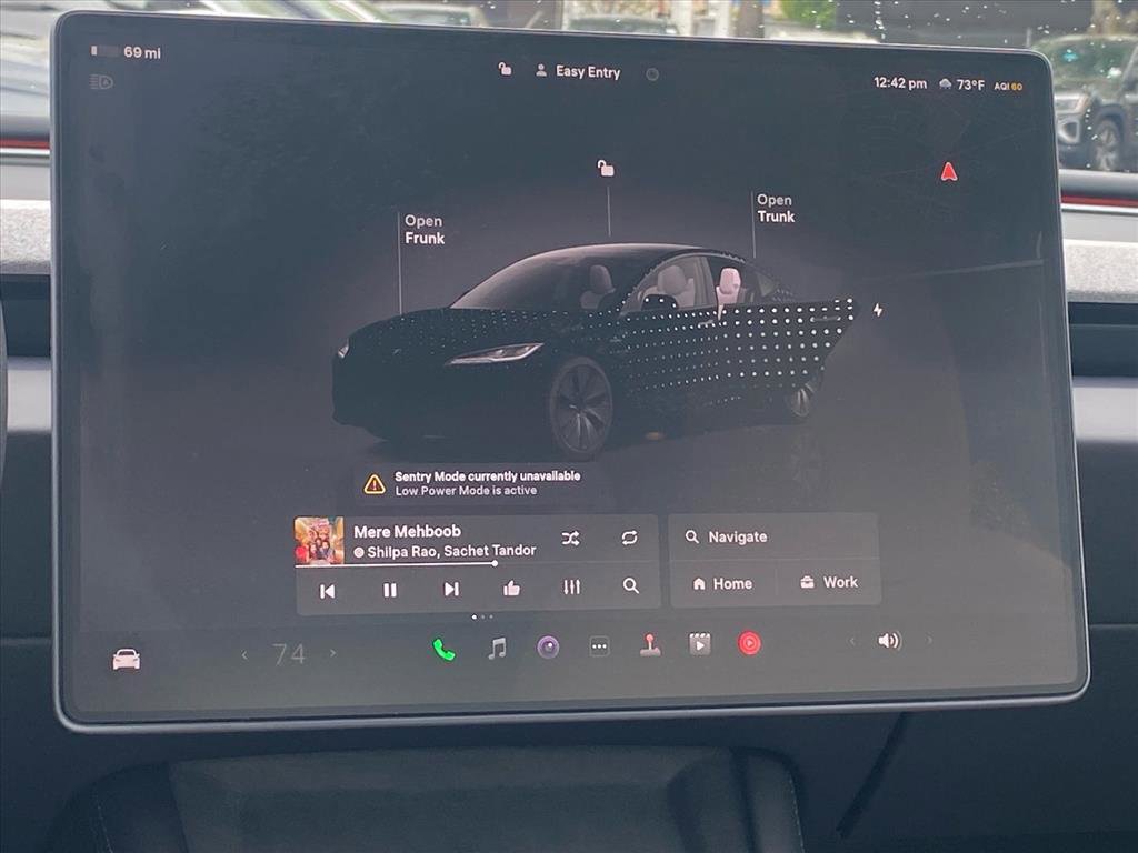 Used 2024 Tesla Model 3 Standard Range image 10