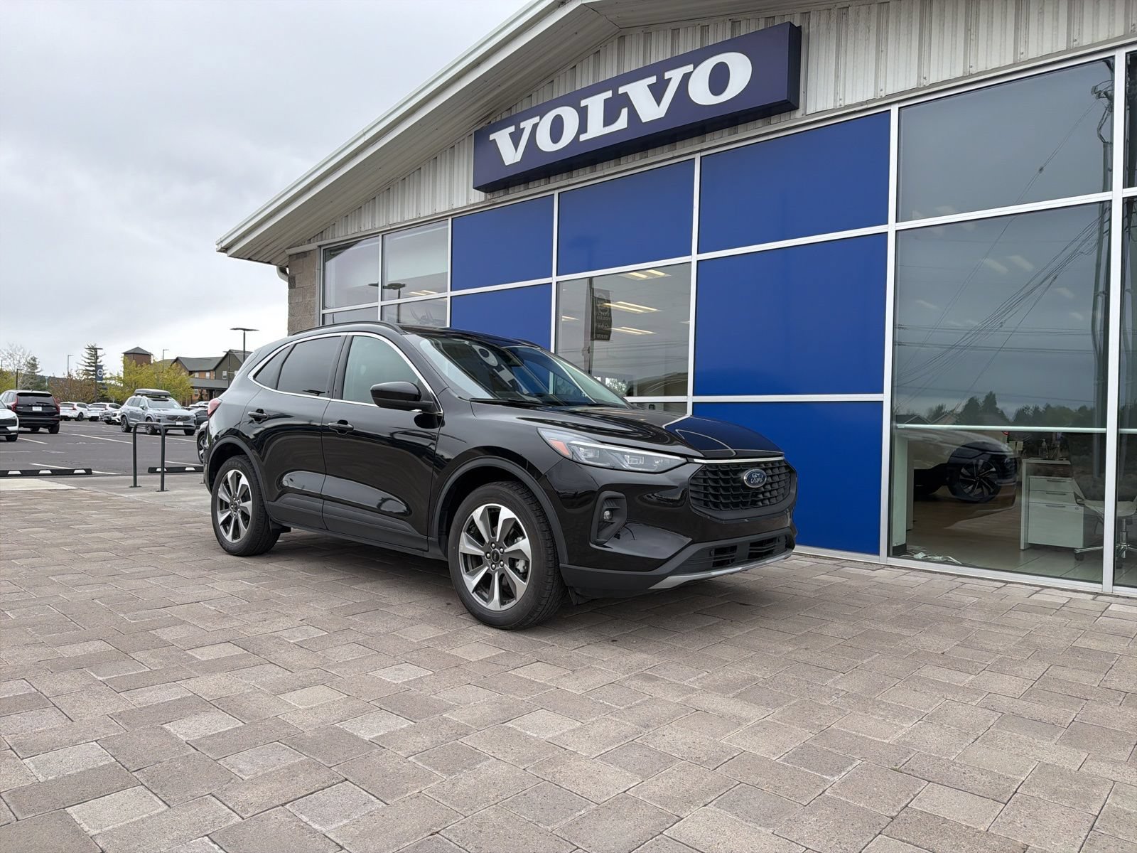 Used 2025 Ford Escape Platinum