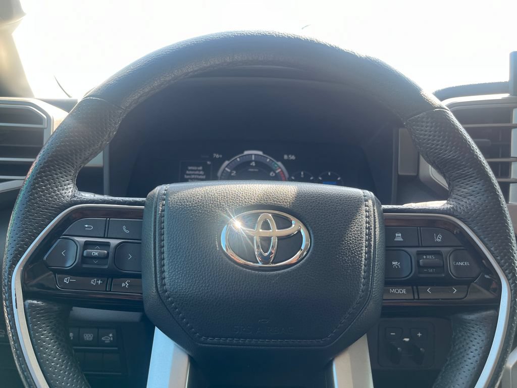 Used 2023 Toyota Sequoia SR5 w/ SR5 Premium Package AWD/4WD image 46