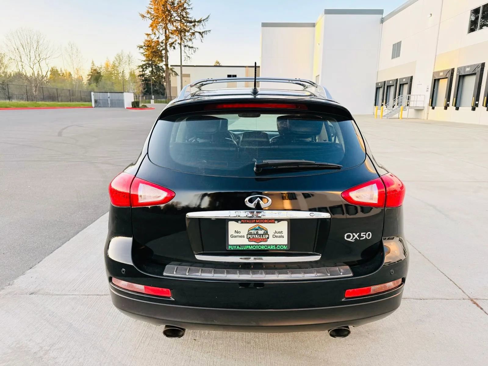 Used 2014 INFINITI QX50 Journey w/ Premium Package AWD/4WD image 4