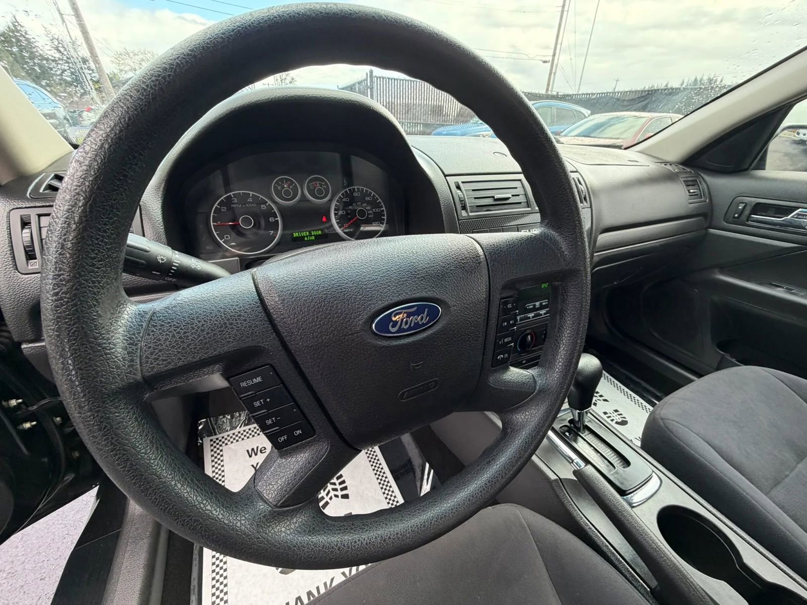 Used 2009 Ford Fusion SE FWD image 18