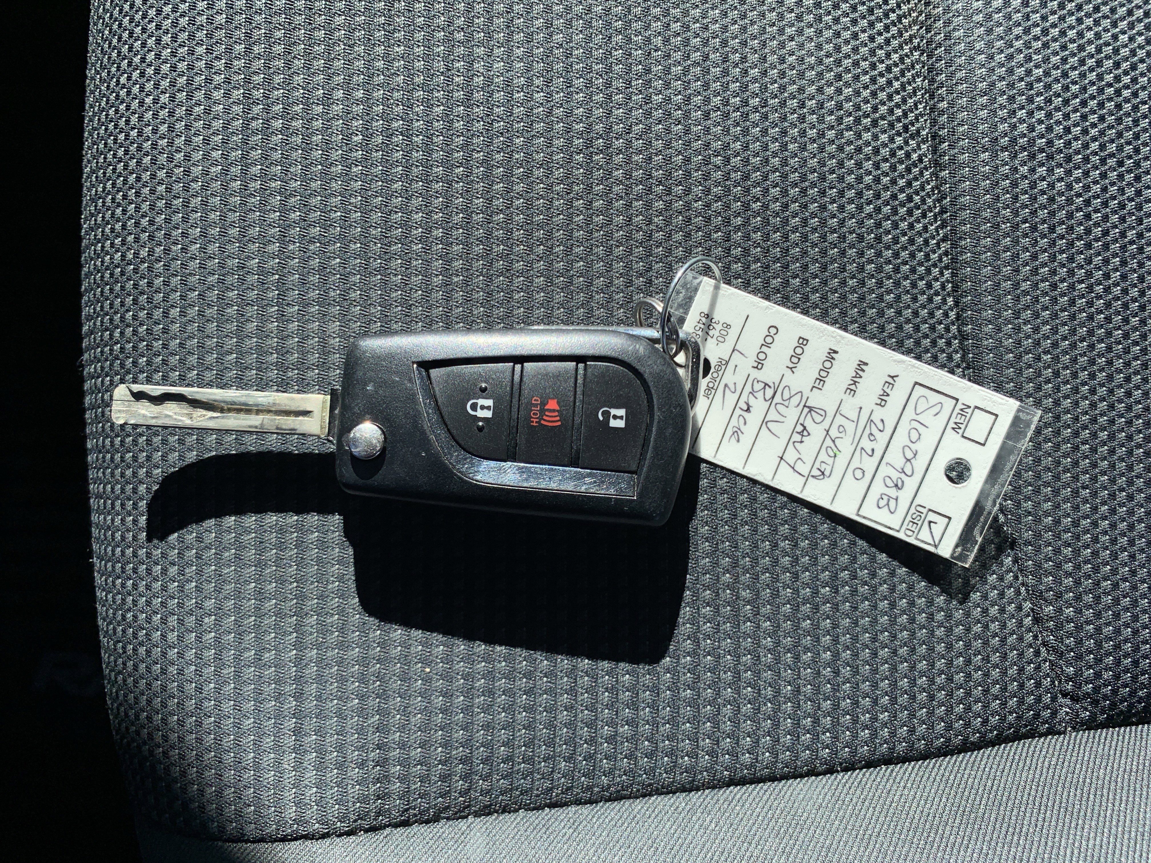 Used 2020 Toyota RAV4 LE w/ All Weather Liner Package image 37