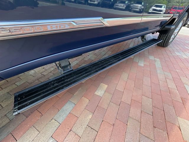 Used 2024 Chevrolet Silverado 2500 High Country w/ High Country Premium Package AWD/4WD image 28