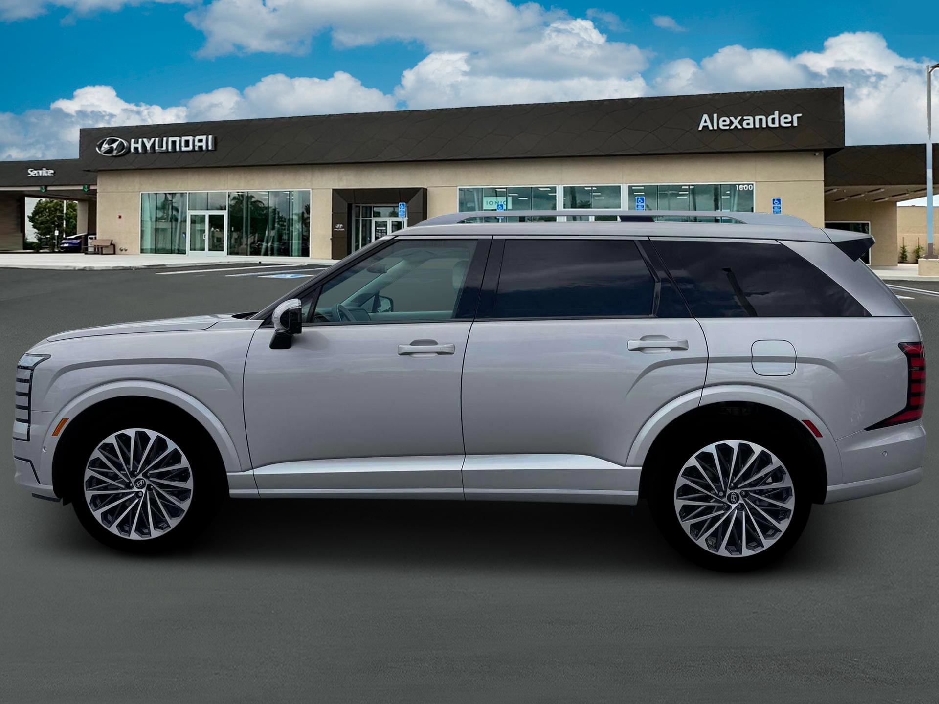 New 2026 Hyundai Palisade Calligraphy FWD image 3