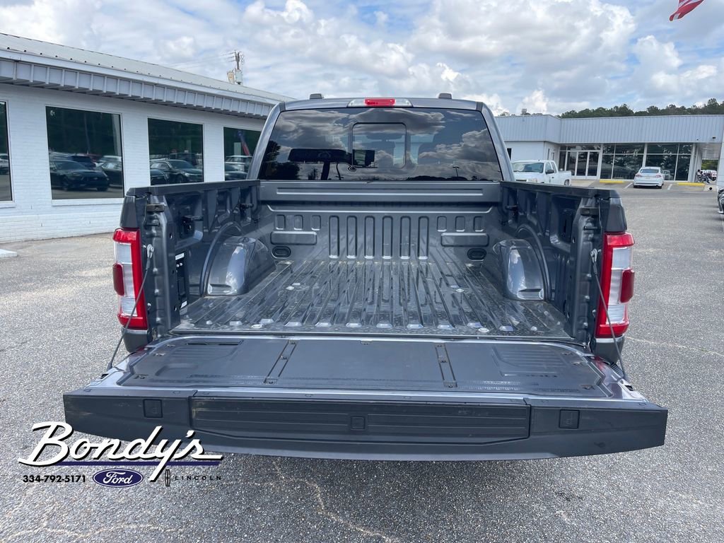 Used 2023 Ford F150 Lariat w/ Trailer Tow Package image 14