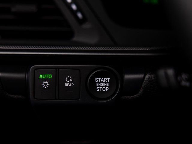 Certified 2025 Porsche 911 Carrera image 40