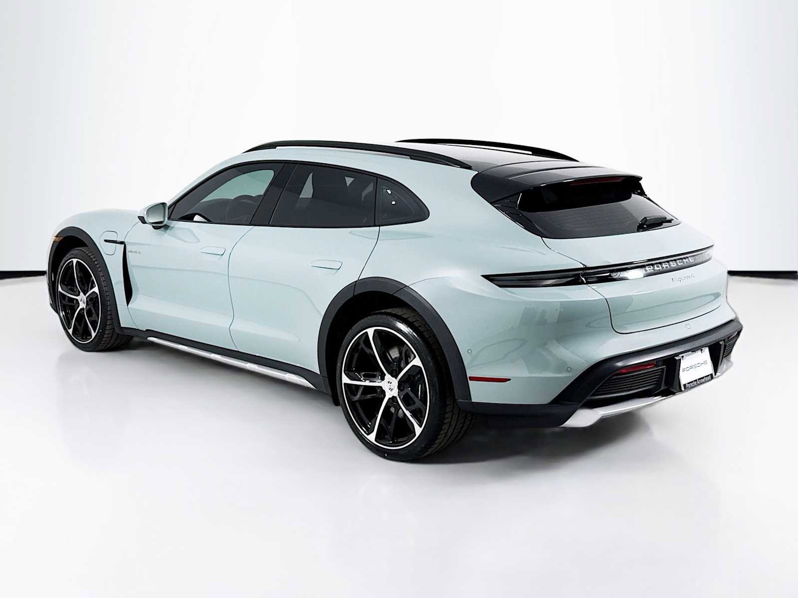 New 2025 Porsche Taycan 4 Cross Turismo image 3