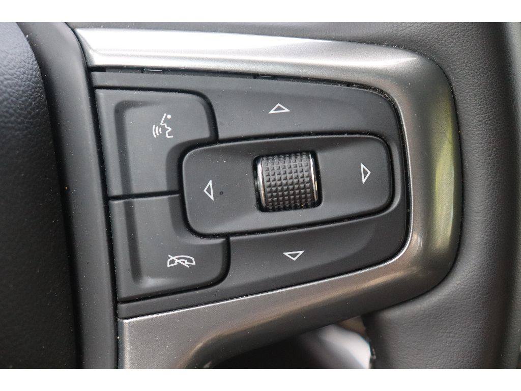 Certified 2026 Chevrolet Silverado 1500 RST AWD/4WD image 13
