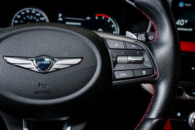 Used 2022 Genesis G70 3.3T Launch Edition image 35