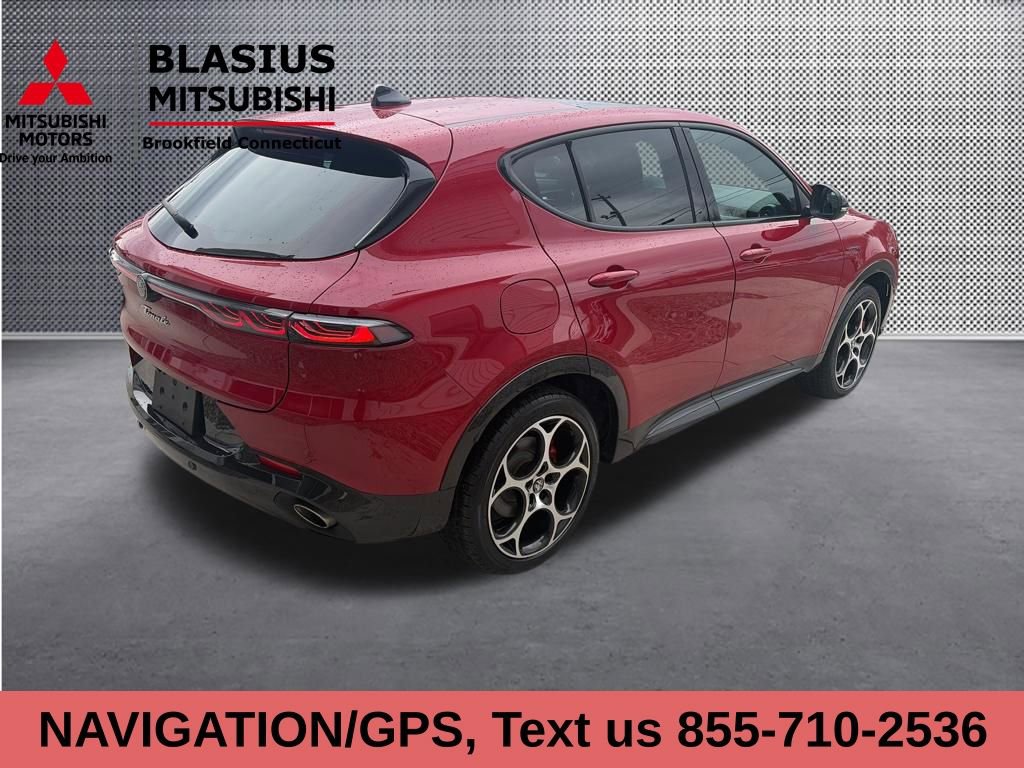 Used 2024 Alfa Romeo Tonale Veloce image 8