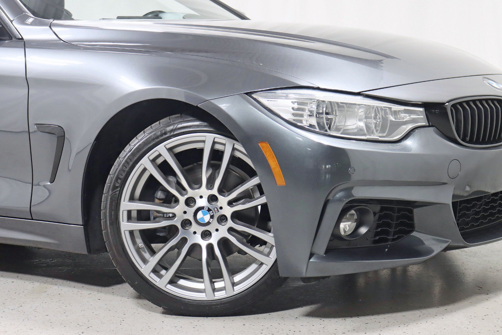 Used 2017 BMW 430i Convertible RWD image 6