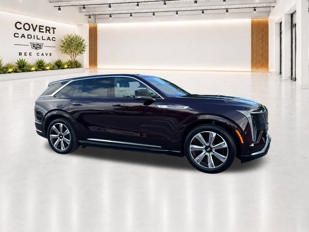 Certified 2025 Cadillac Escalade IQ Luxury 2 w/ LPO, Premium Carpet Package AWD/4WD image 16