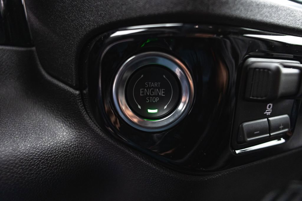 New 2026 Chevrolet Silverado 1500 LT w/ Leather Package image 12