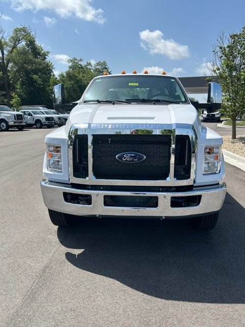 New 2027 Ford F750 2WD Crew Cab Super Duty image 7