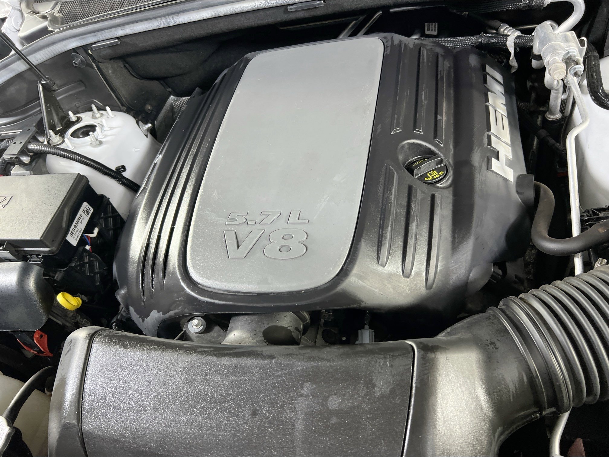 Used 2022 Dodge Durango R/T w/ Blacktop Package image 32