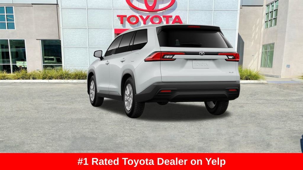 New 2026 Toyota Grand Highlander XLE image 4